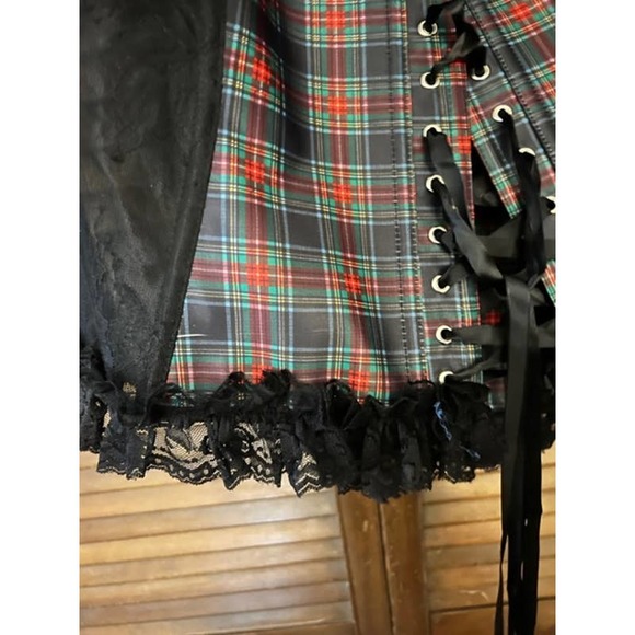 ADORE ME (Auburn Unlined Plus) (Size 3X) - Picture 11 of 14